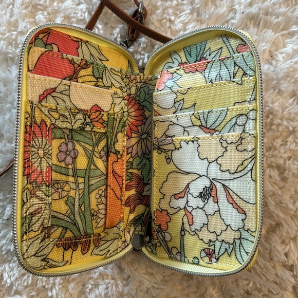 Sakroots SmartPhone Zip Wallet Wristlet Peace Art Boho Crossbody Bag - Picture 3 of 6